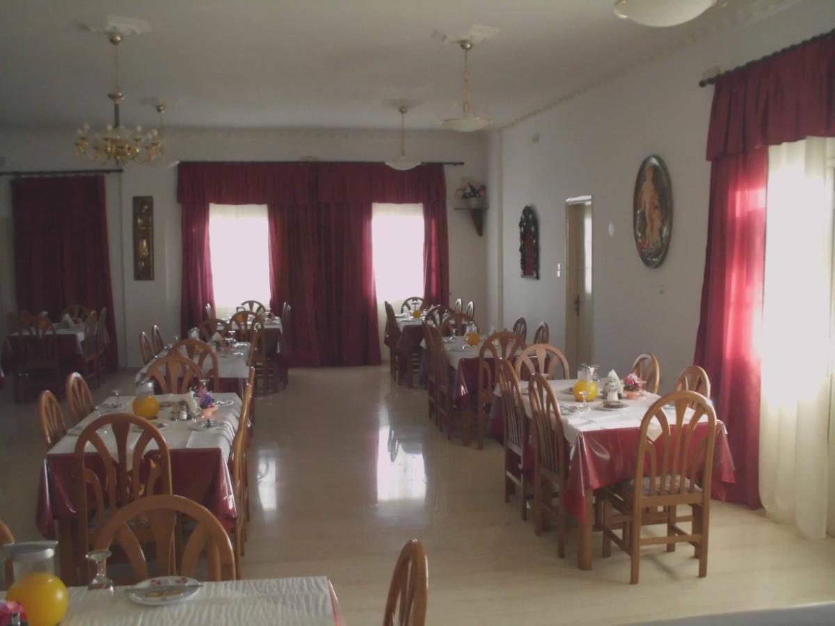 Nikos Hotel Karterados  Bagian luar foto