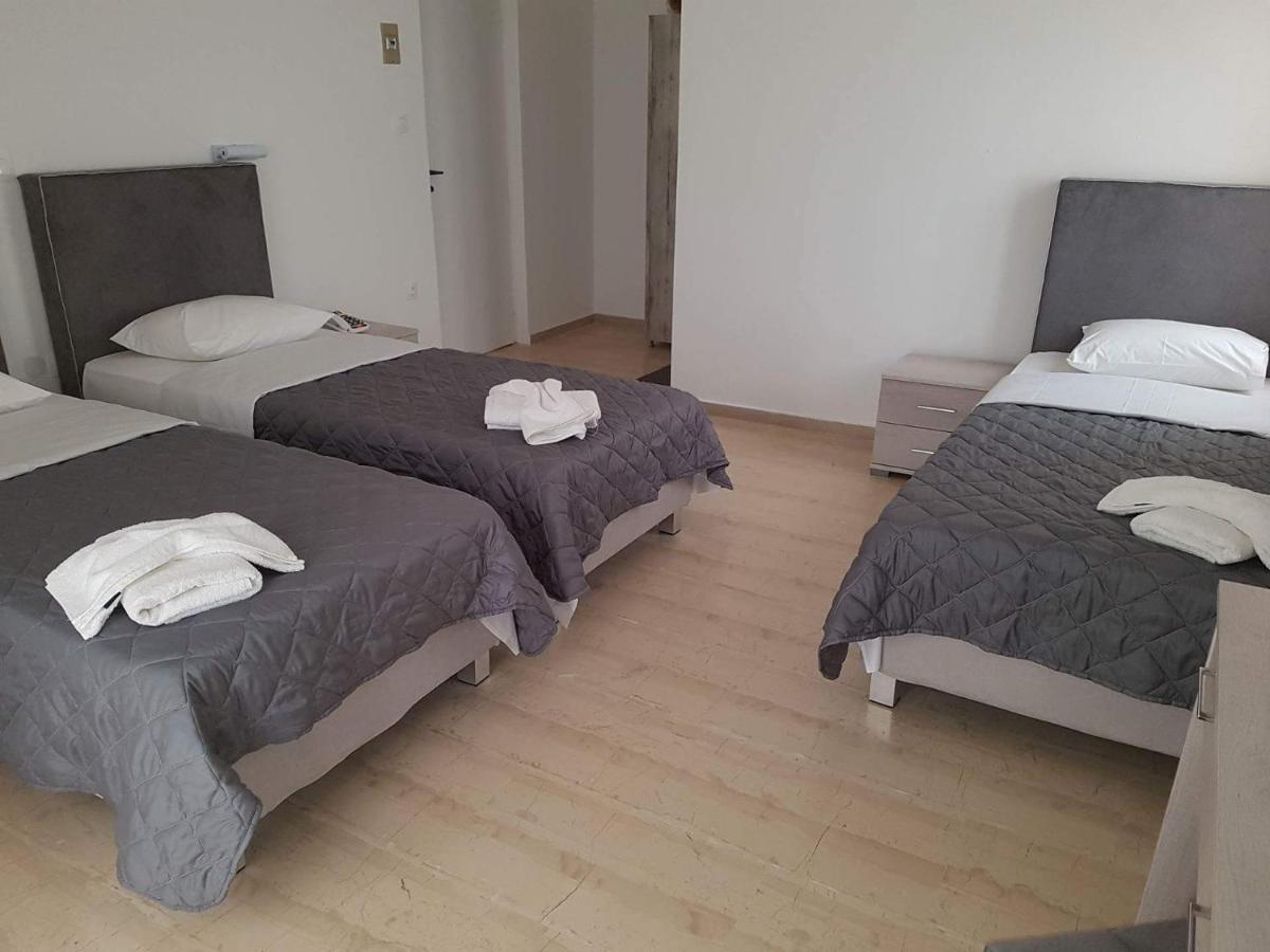 Nikos Hotel Karterados  Bagian luar foto
