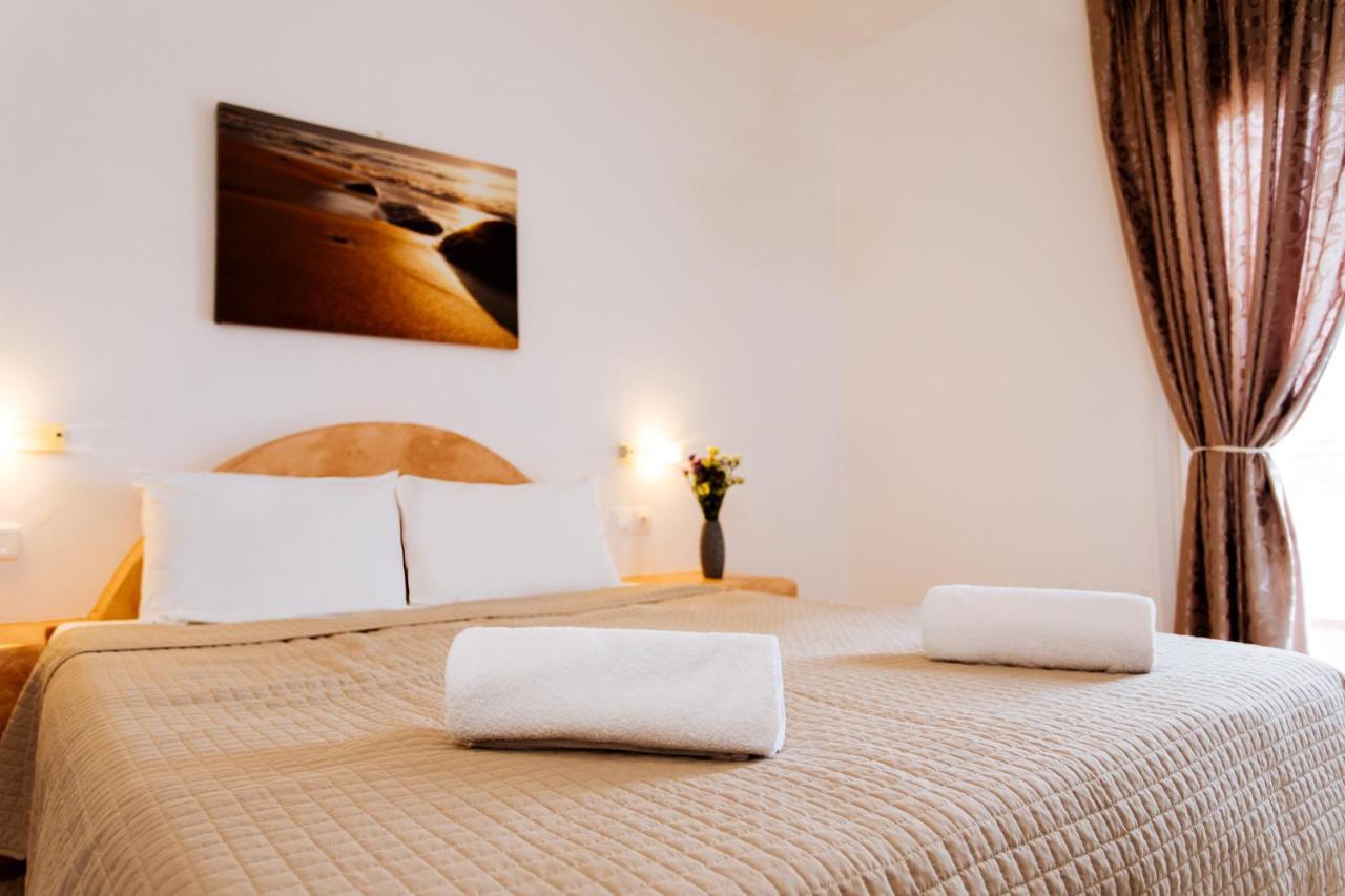 Nikos Hotel Karterados  Bagian luar foto